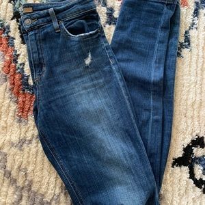 Joes jeans size 28 distressed high rise